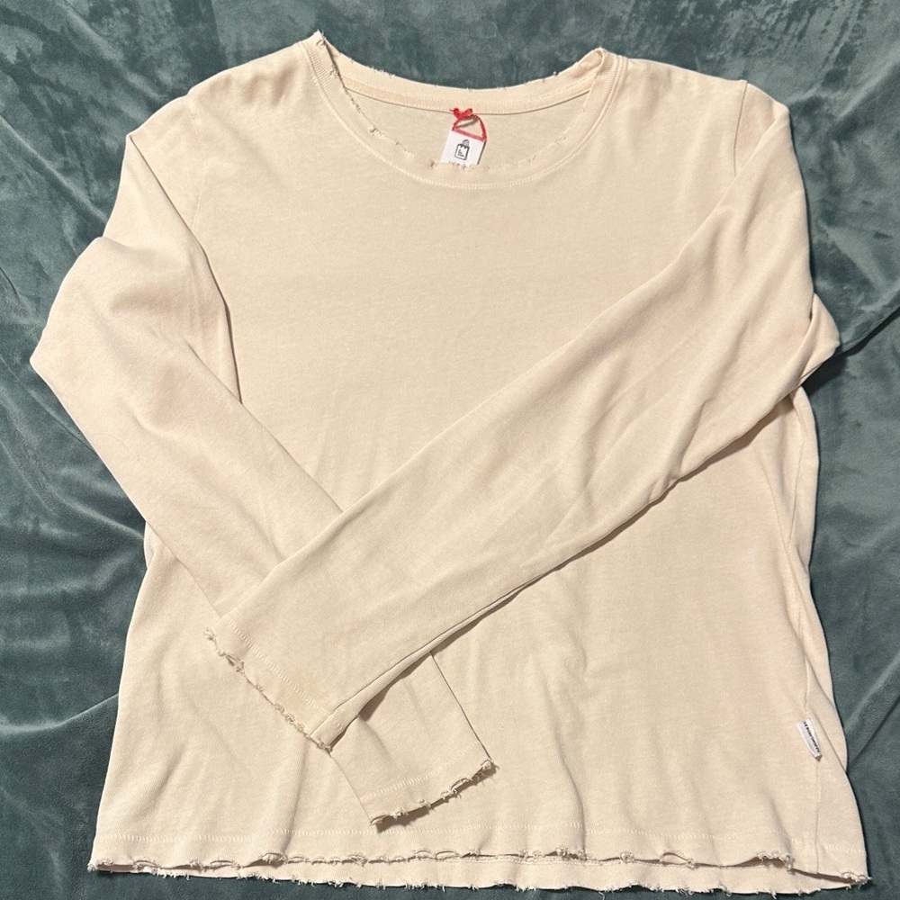 Le Bon Shoppe Cream Long Sleeve Top size Small S
